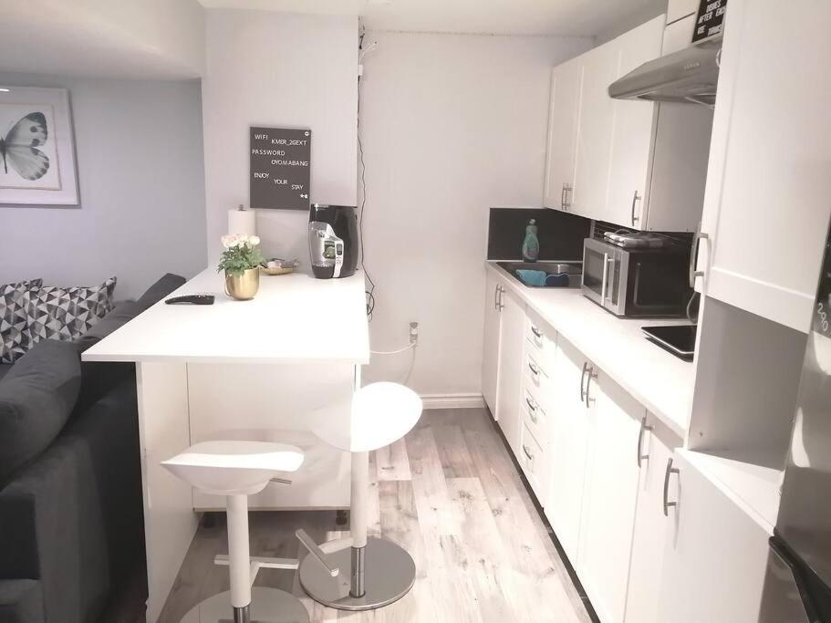 Cozy Nest Basement Unit Lejlighed Hamilton Eksteriør billede